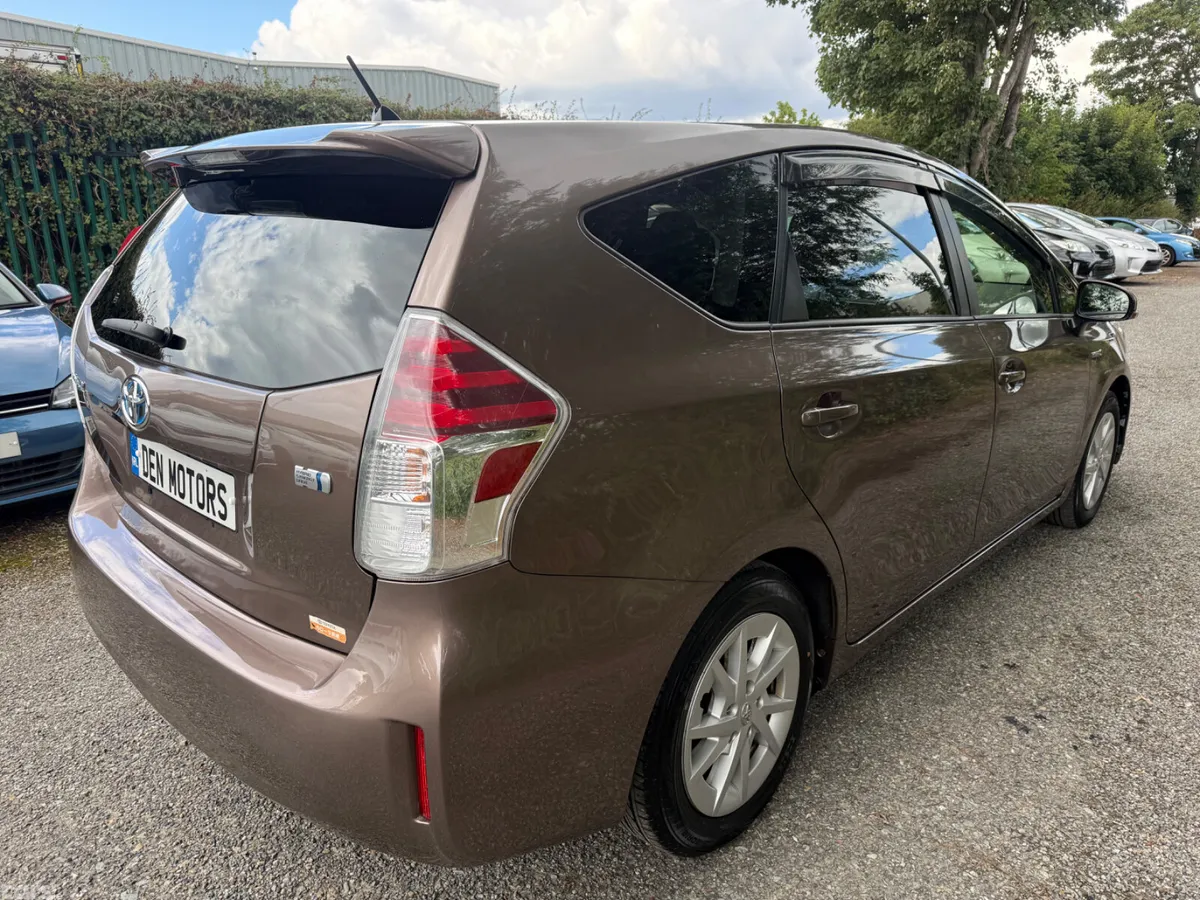 Toyota Prius Estate, Petrol Hybrid, 2015, Brown