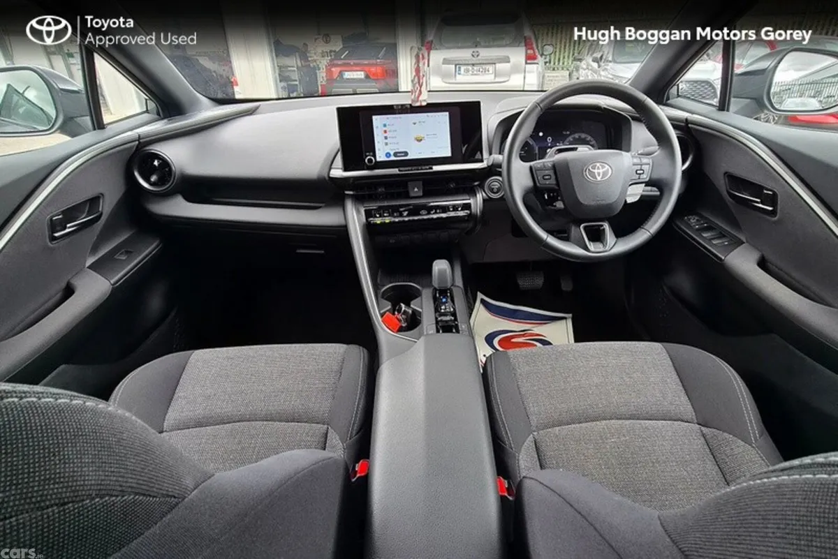Toyota C-HR SUV, Petrol Hybrid, 2026, Grey