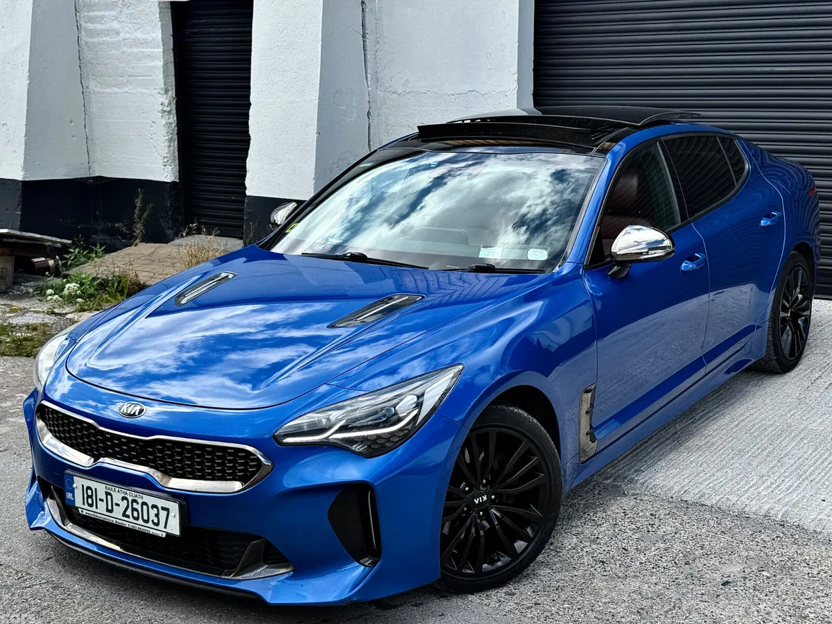 Kia Stinger Hatchback, Diesel, 2018, Blue