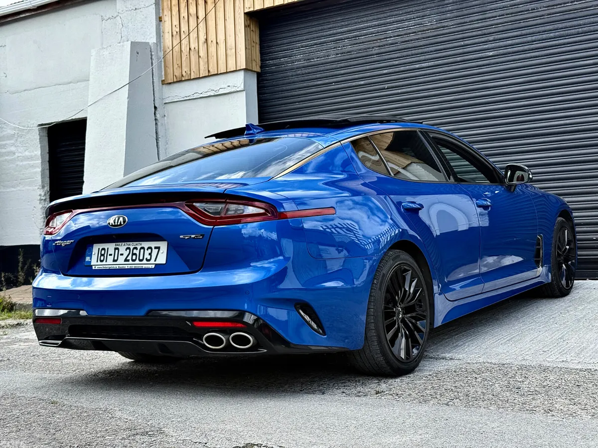 Kia Stinger Hatchback, Diesel, 2018, Blue