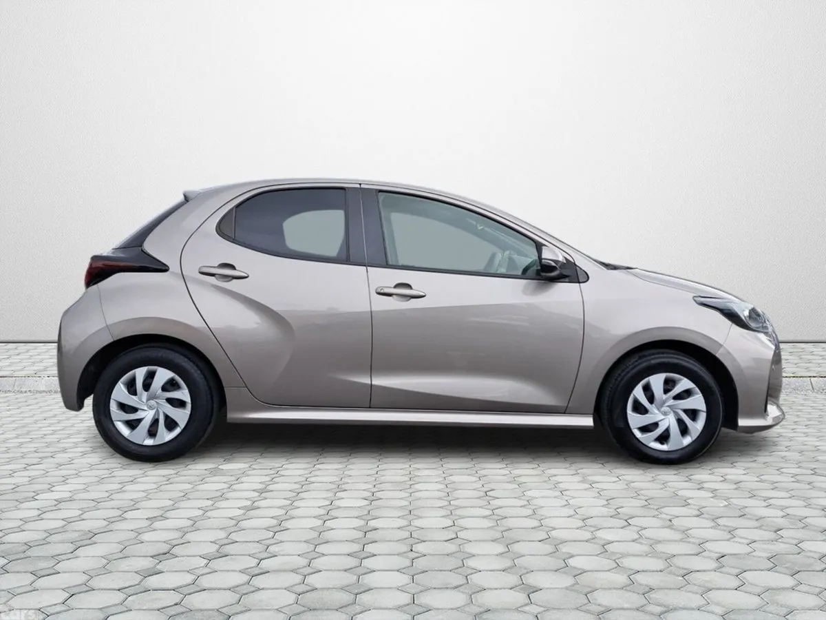 Toyota Yaris Hatchback, Petrol, 2023, Beige