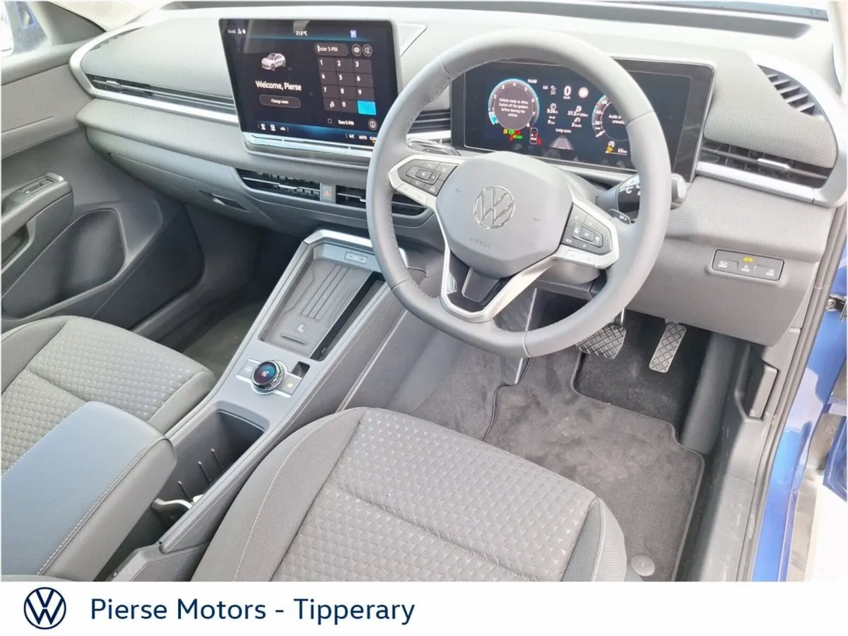 Volkswagen T-Roc SUV, Petrol, 2026, Blue