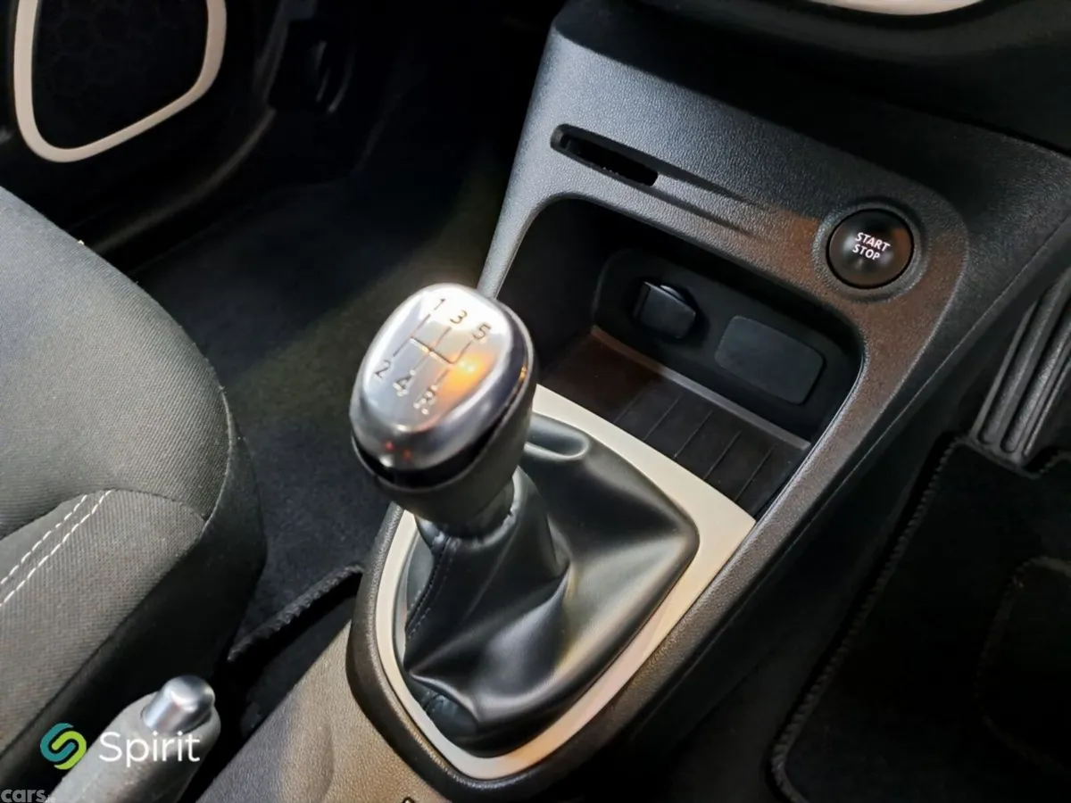 Renault Captur Hatchback, Petrol, 2018, Black