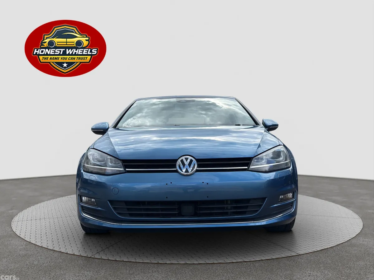 Volkswagen Golf Hatchback, Petrol, 2016, Blue