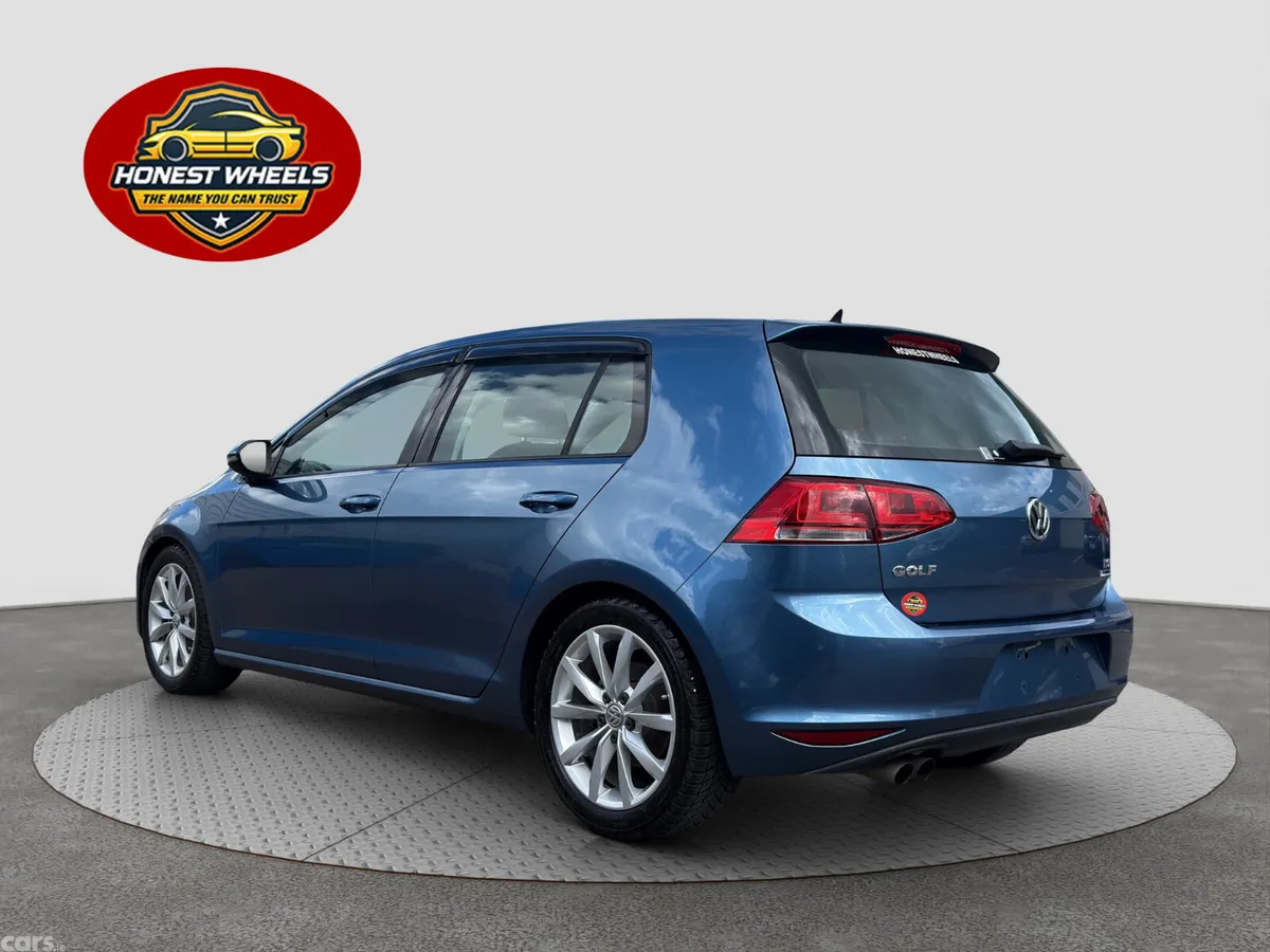 Volkswagen Golf Hatchback, Petrol, 2016, Blue