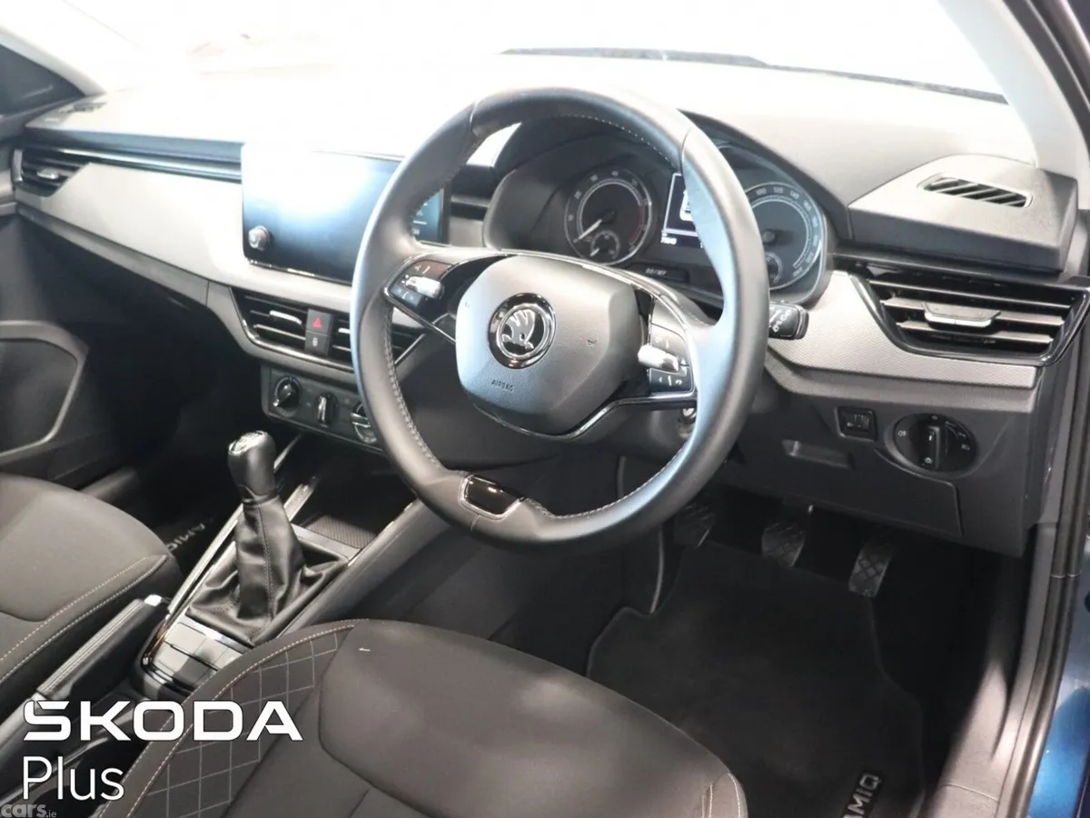 Skoda Kamiq Hatchback, Petrol, 2021, Blue