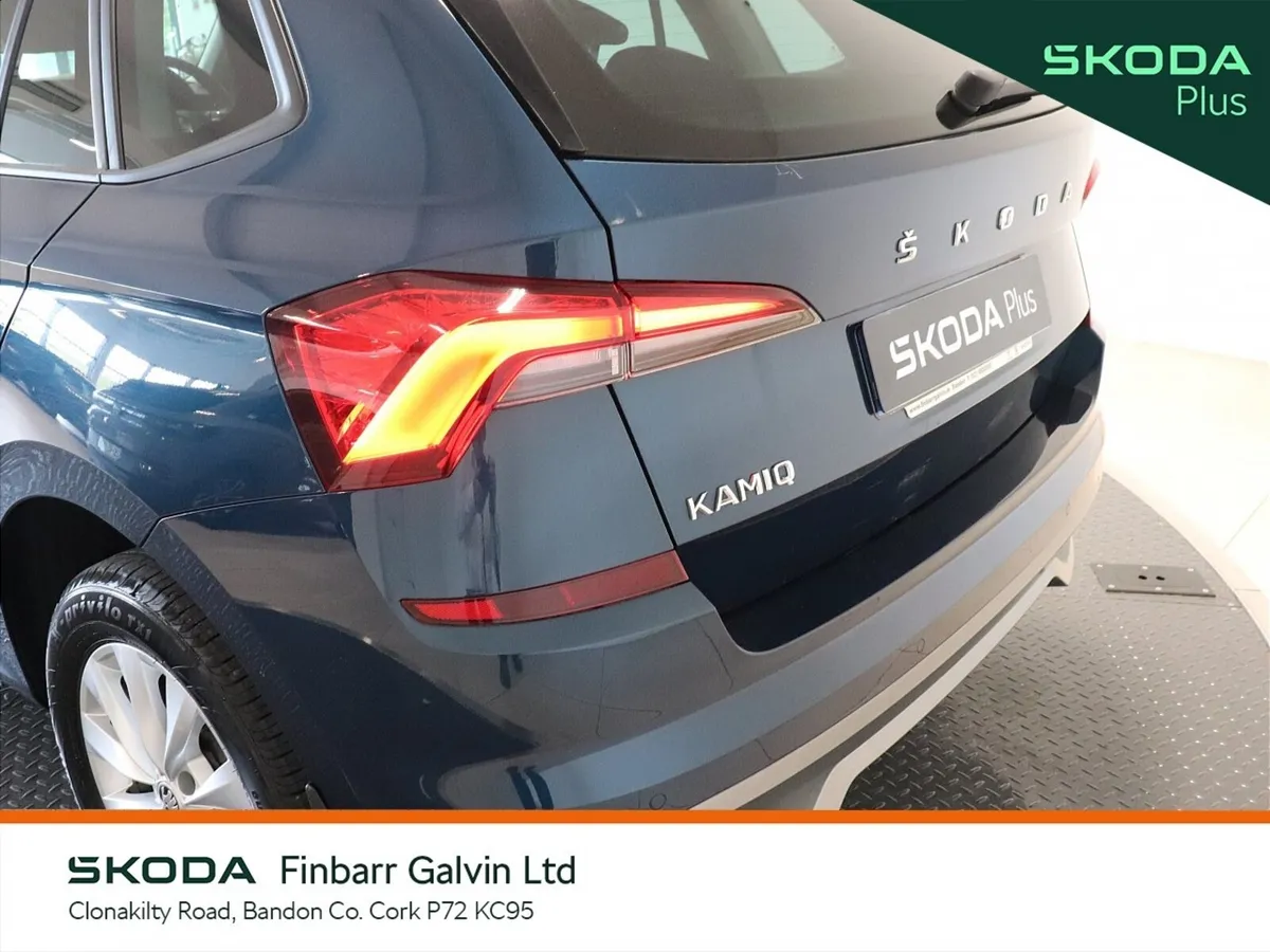 Skoda Kamiq Hatchback, Petrol, 2021, Blue