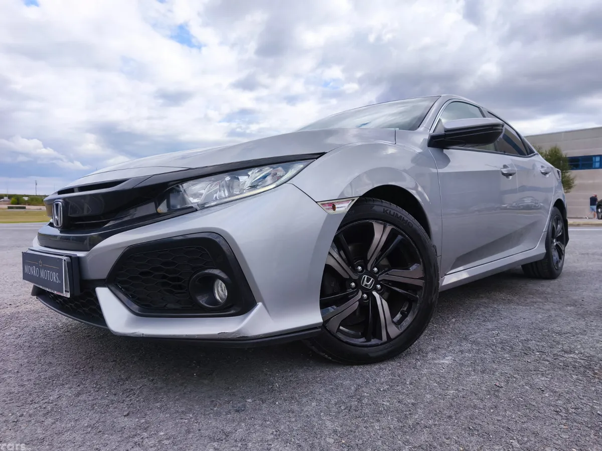 Honda Civic Hatchback, Diesel, 2021, Grey