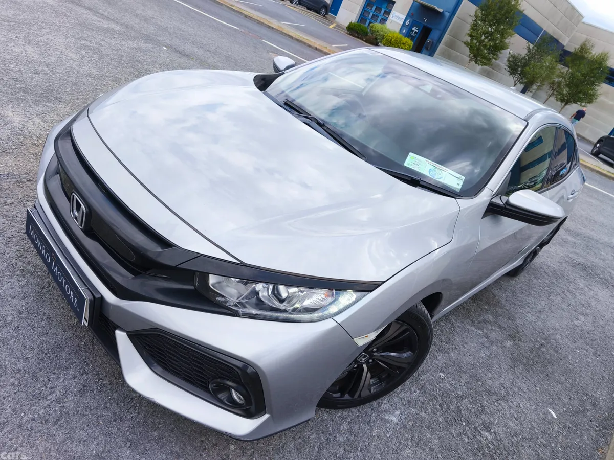 Honda Civic Hatchback, Diesel, 2021, Grey