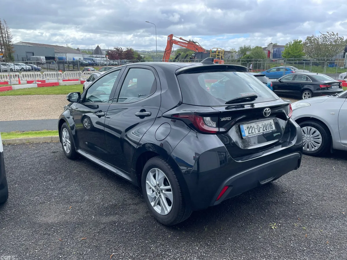 Toyota Yaris Hatchback, Petrol, 2022, Black