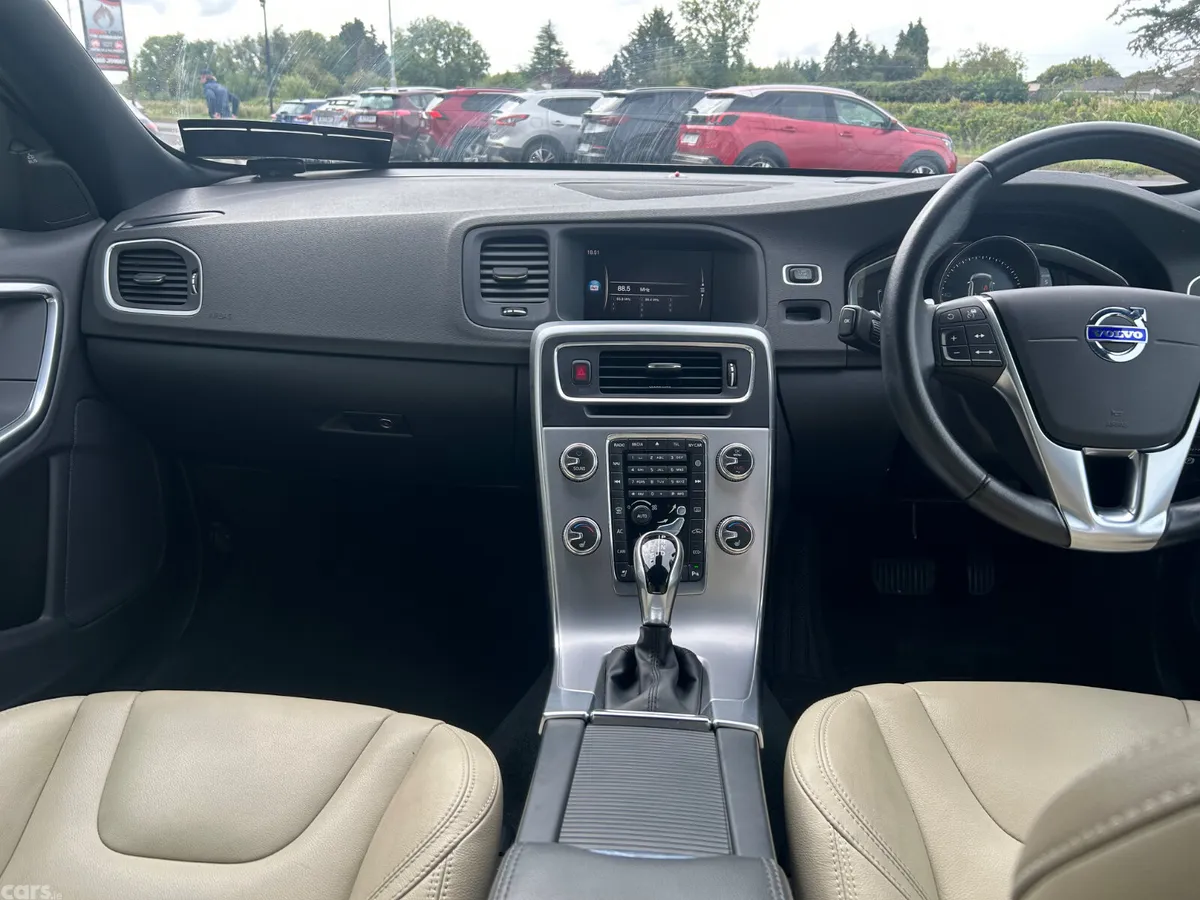 Volvo V60 Estate, Diesel, 2018, Beige