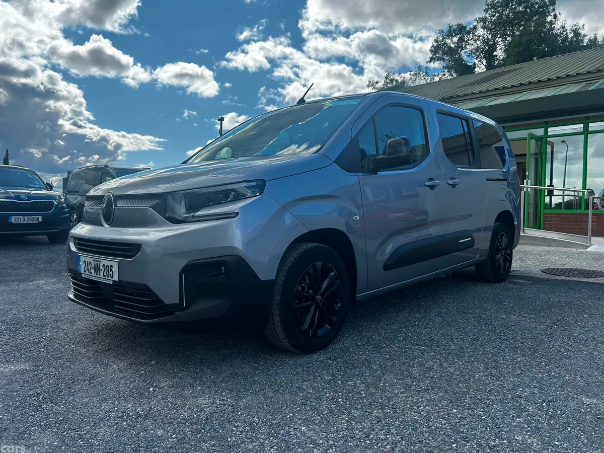 Citroen Berlingo MPV, Diesel, 2024, Silver