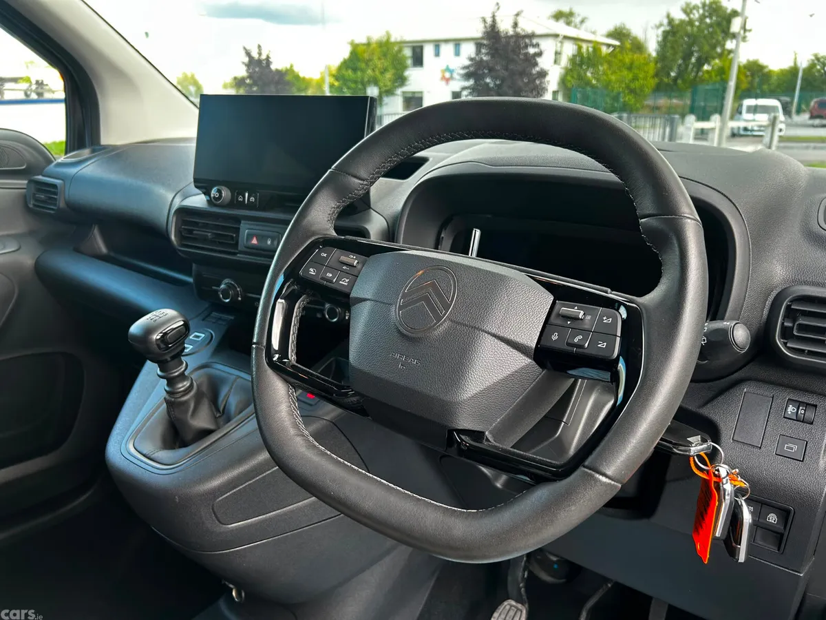 Citroen Berlingo MPV, Diesel, 2024, Silver
