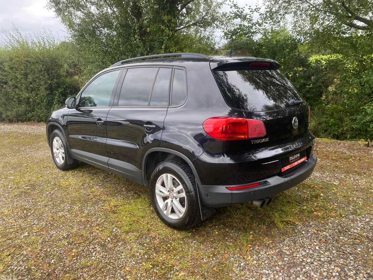 Volkswagen Tiguan SUV, Diesel, 2011, Black