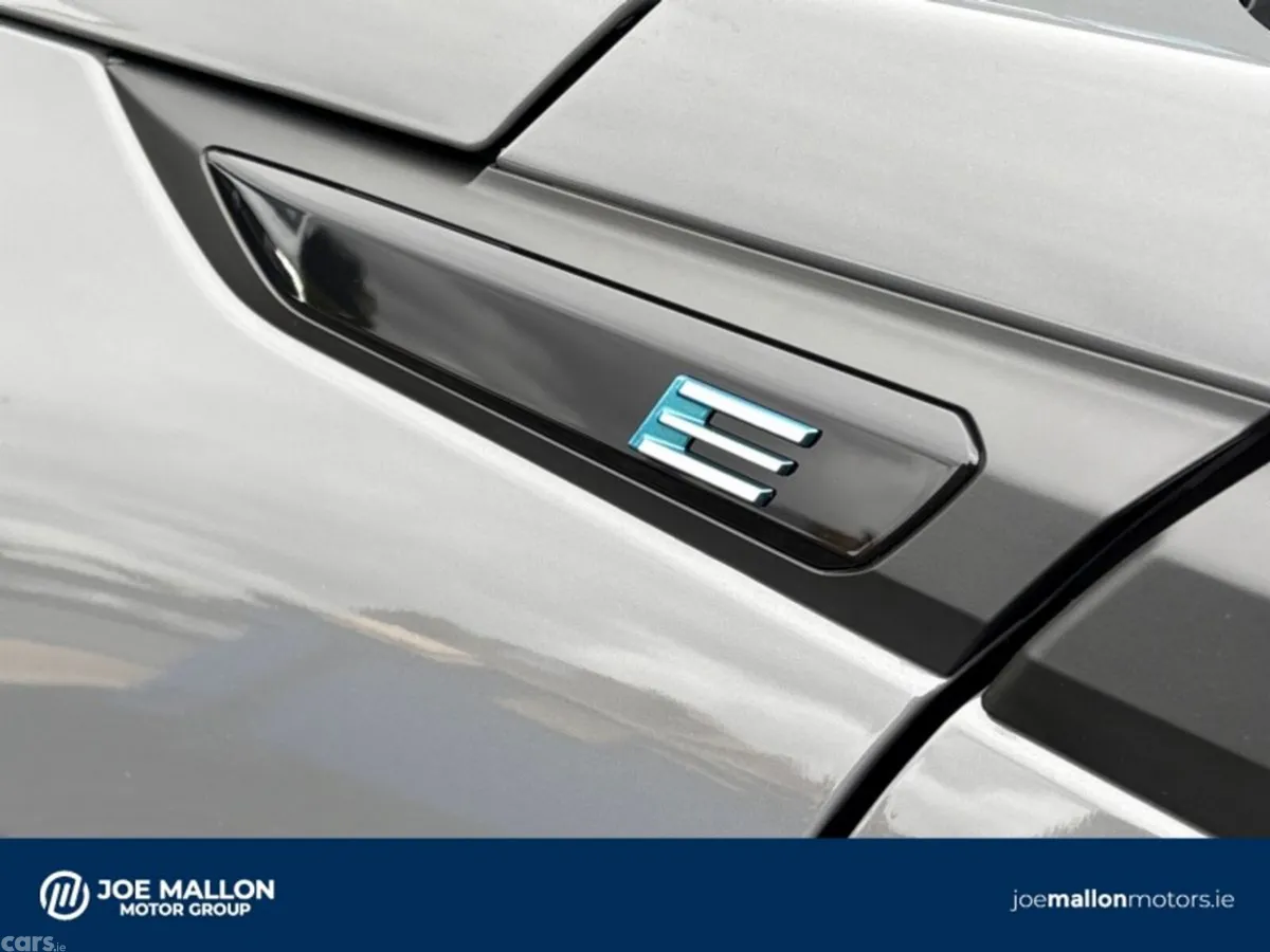 Peugeot 2008 MPV, Electric, 2026, Grey