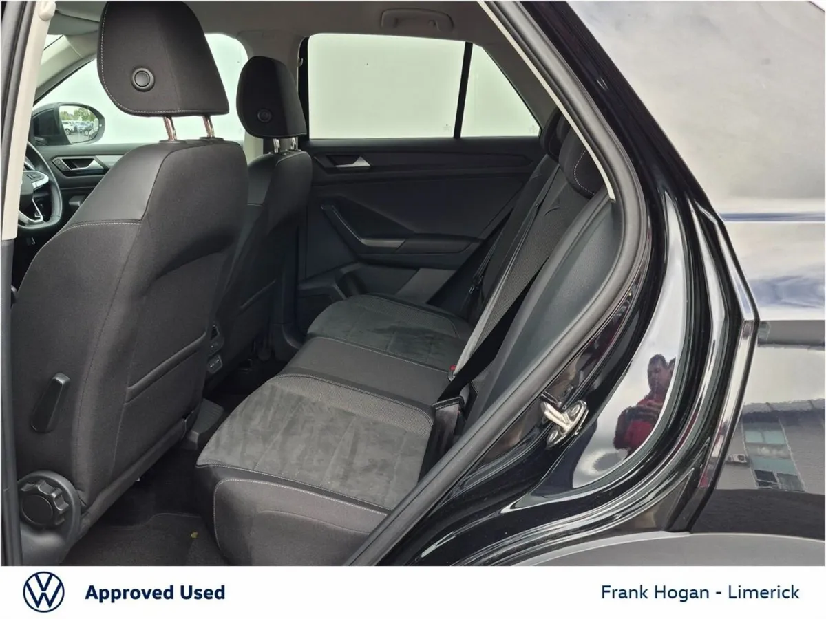 Volkswagen T-Roc SUV, Petrol, 2023, Black