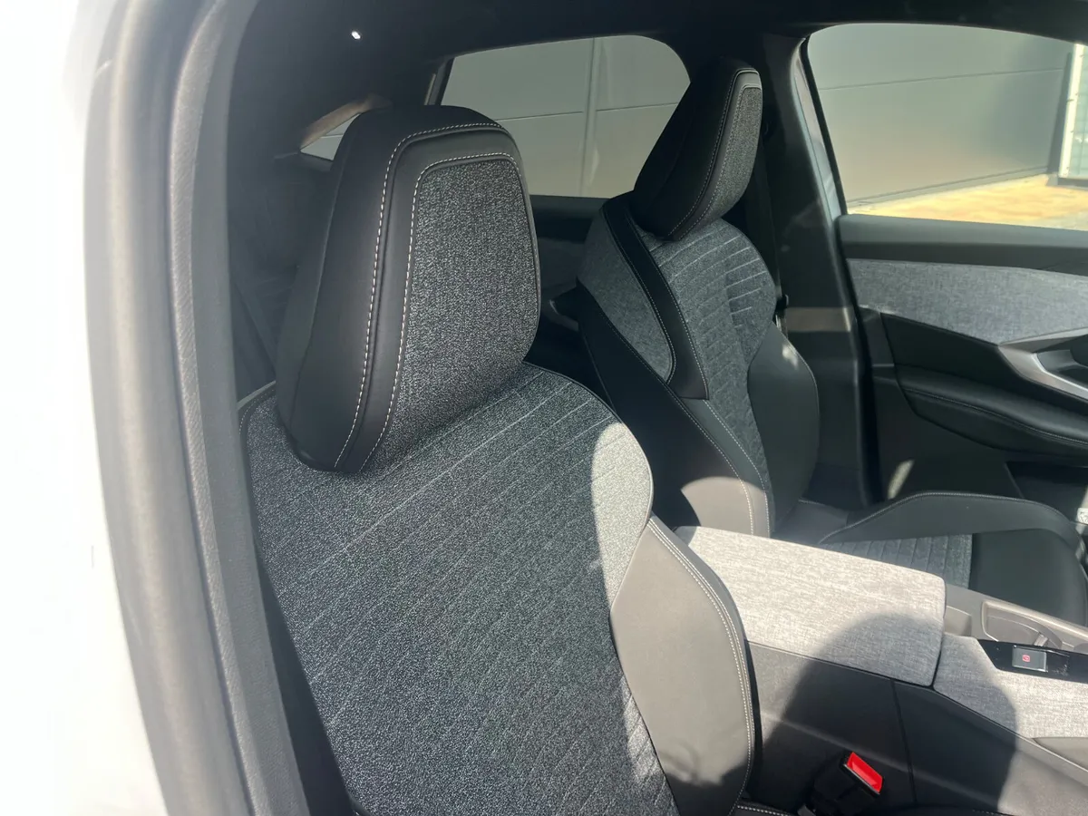 Peugeot 3008 MPV, Electric, 2026, White
