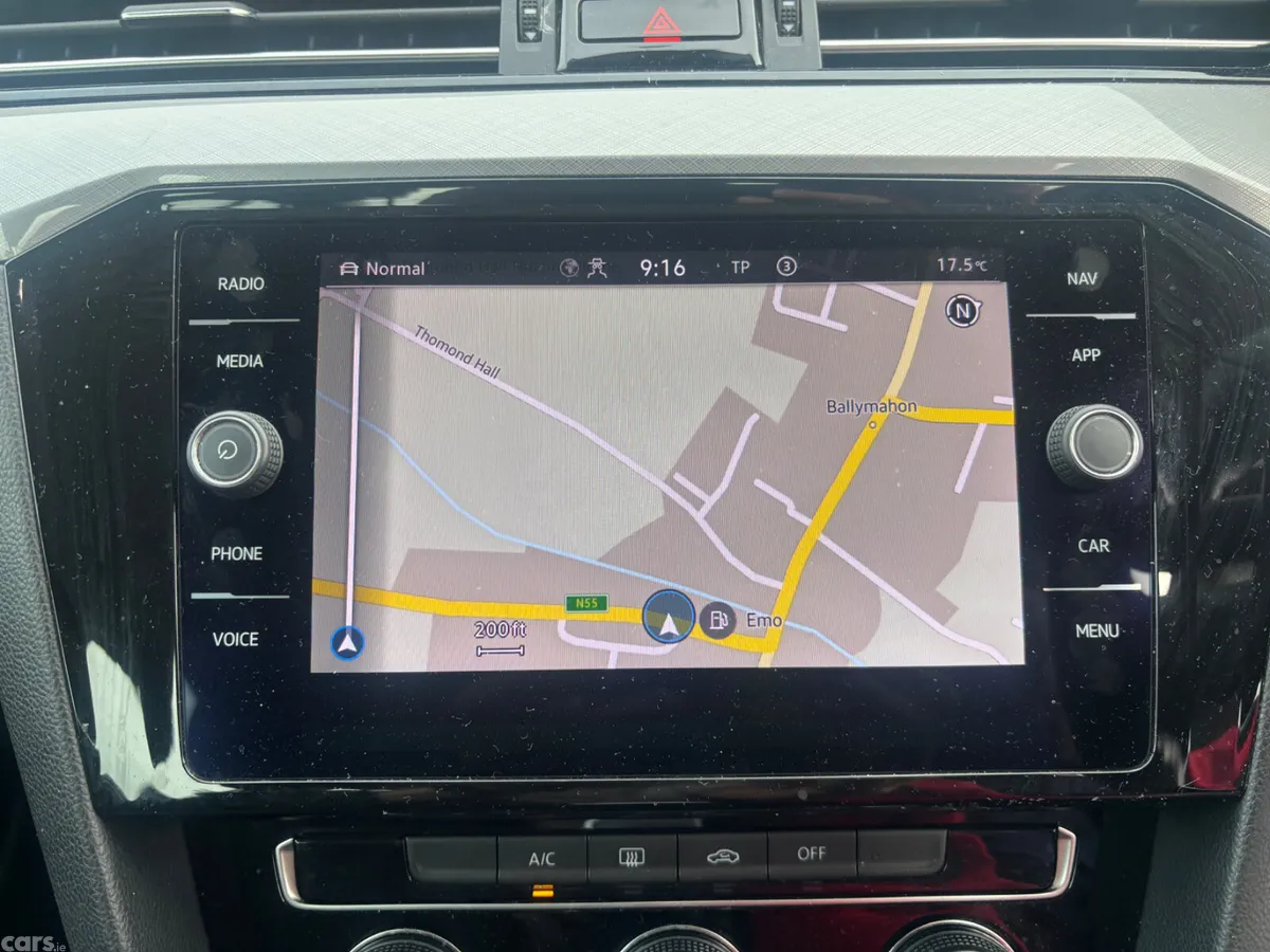 Volkswagen Passat Saloon, Diesel, 2022, Black