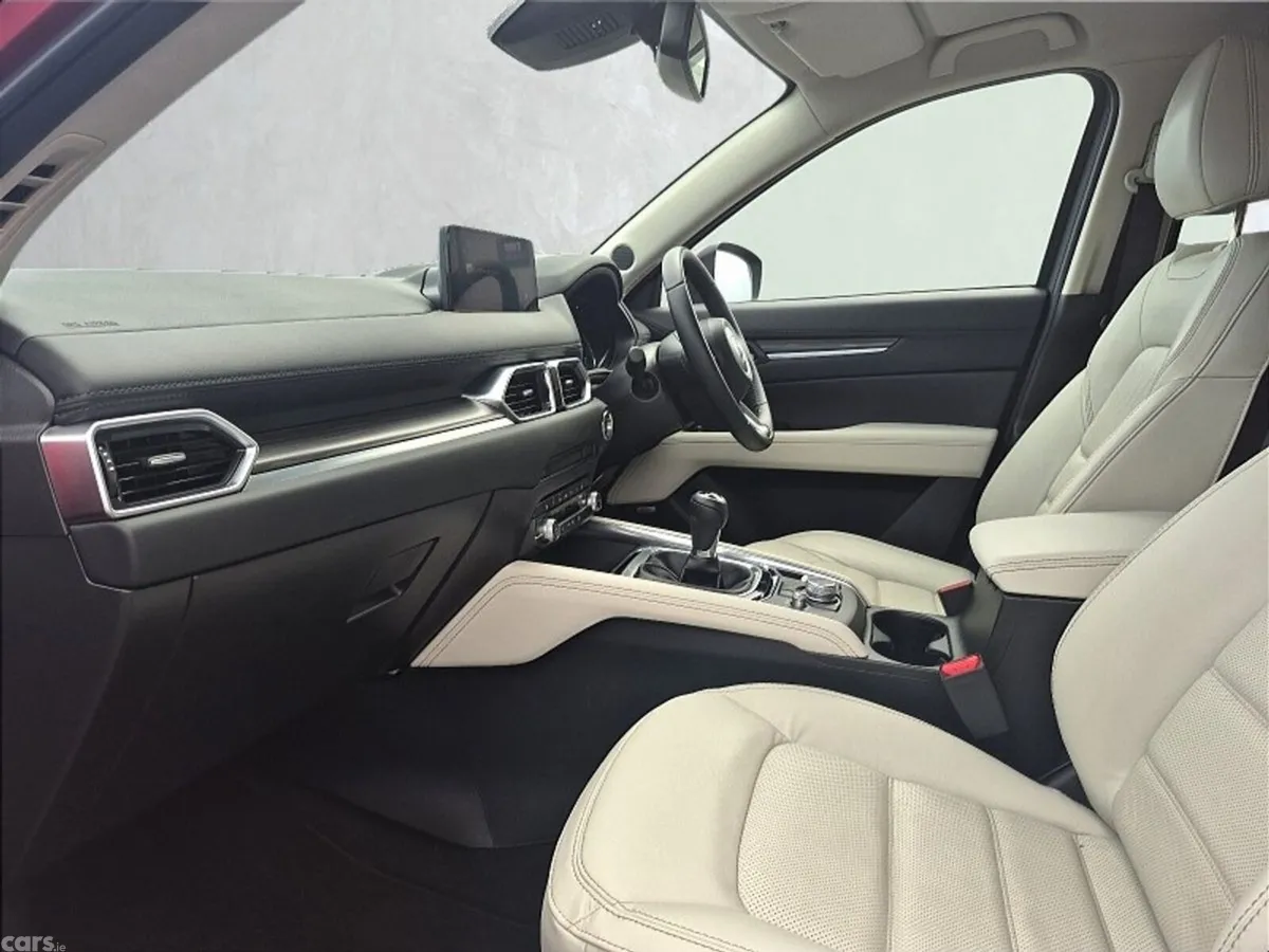 Mazda CX-5 SUV, Petrol, 2023, Red