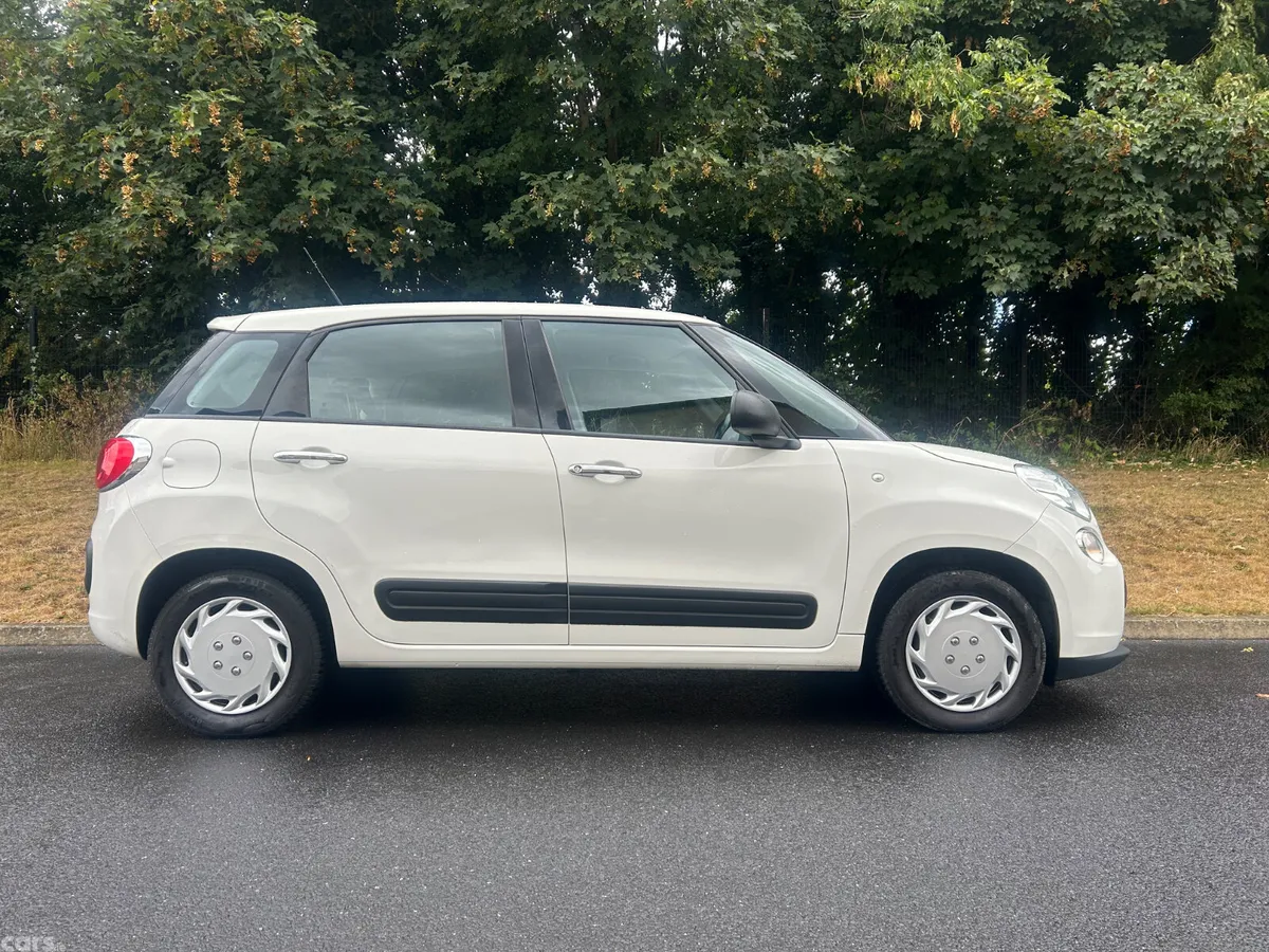 Fiat 500L MPV, Petrol, 2017, White