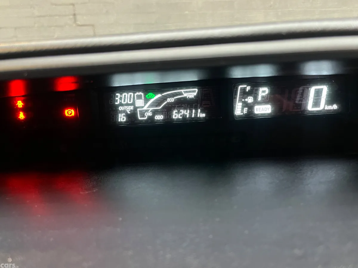 Toyota Aqua Hatchback, Petrol Hybrid, 2016, Black