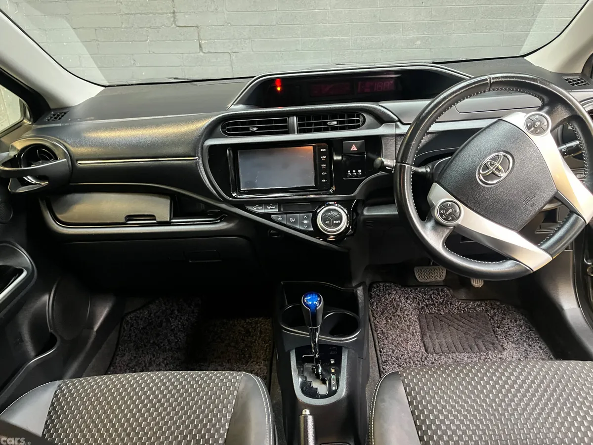 Toyota Aqua Hatchback, Petrol Hybrid, 2016, Black