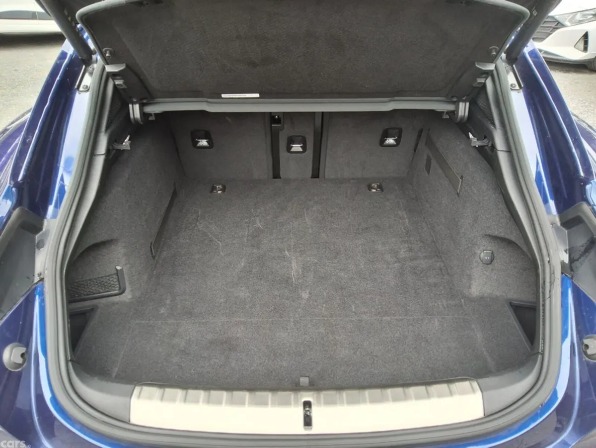 Porsche Taycan Hatchback, Electric, 2024, Blue