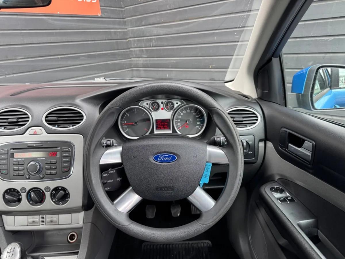 Ford Focus Hatchback, Diesel, 2011, Blue