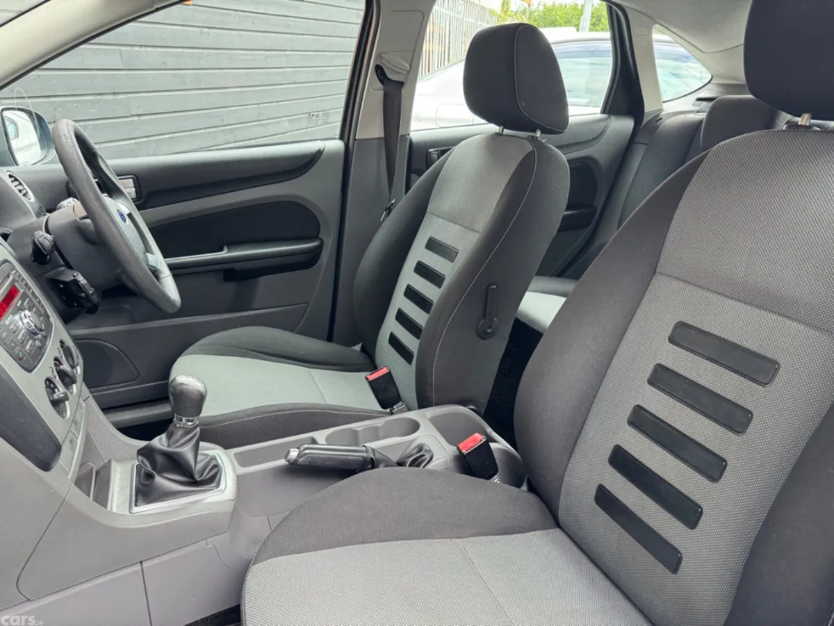 Ford Focus Hatchback, Diesel, 2011, Blue