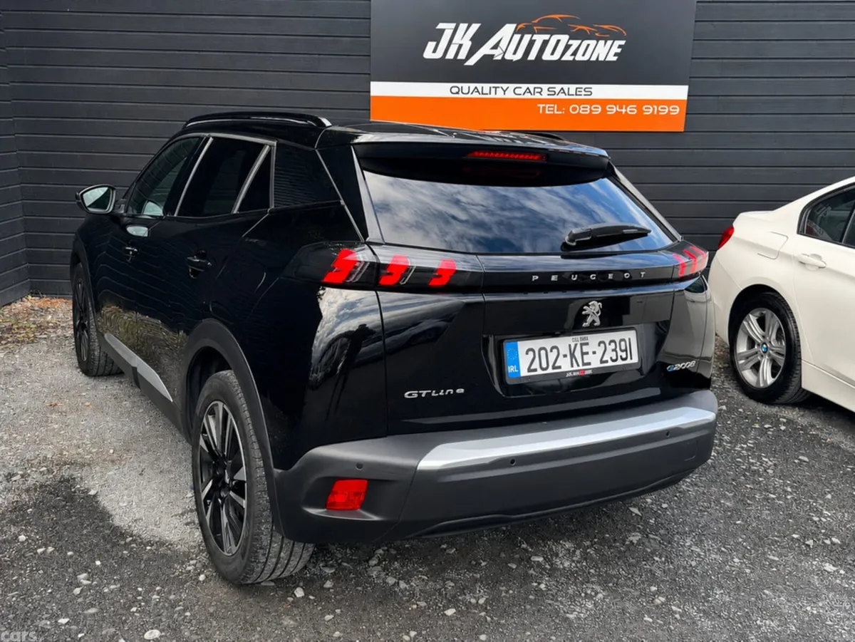 Peugeot 2008 Hatchback, Electric, 2020, Black