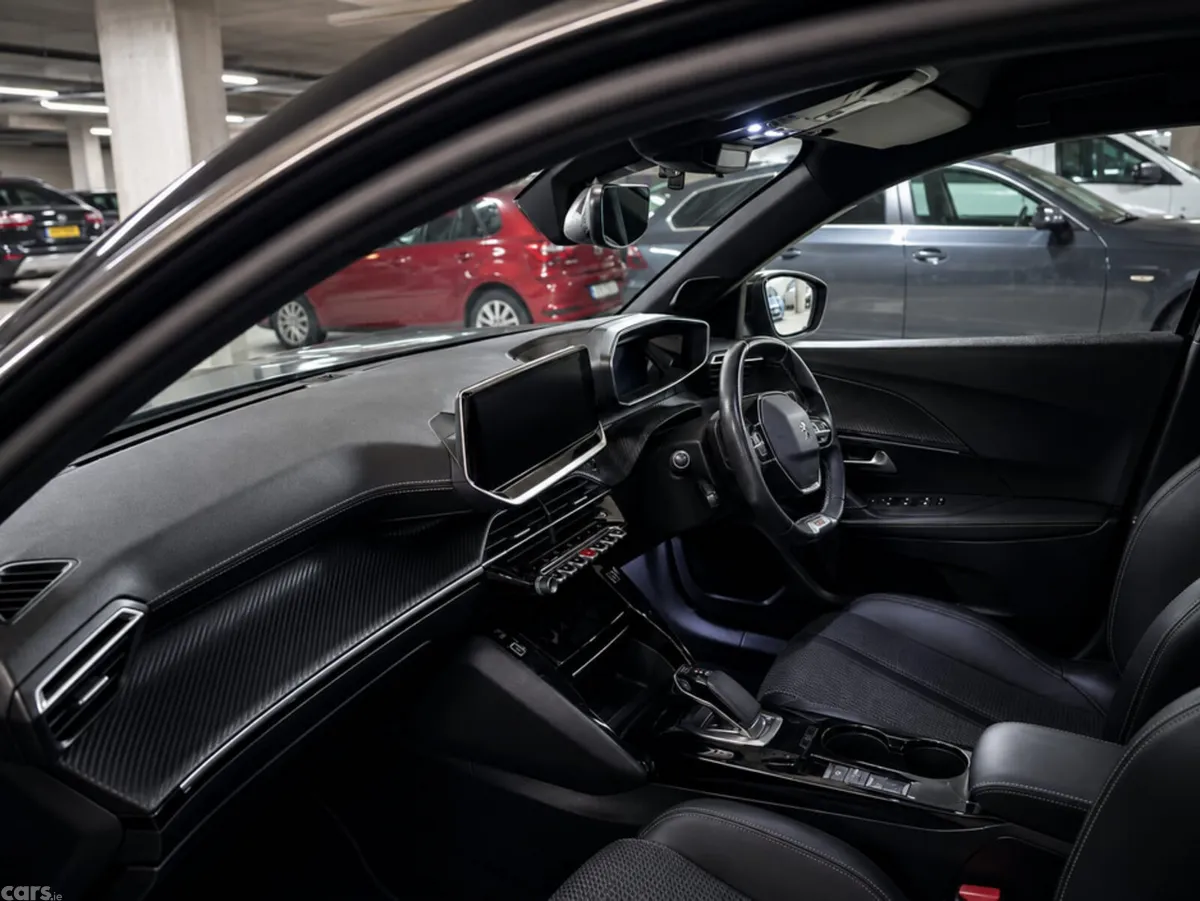 Peugeot 2008 Hatchback, Electric, 2020, Black