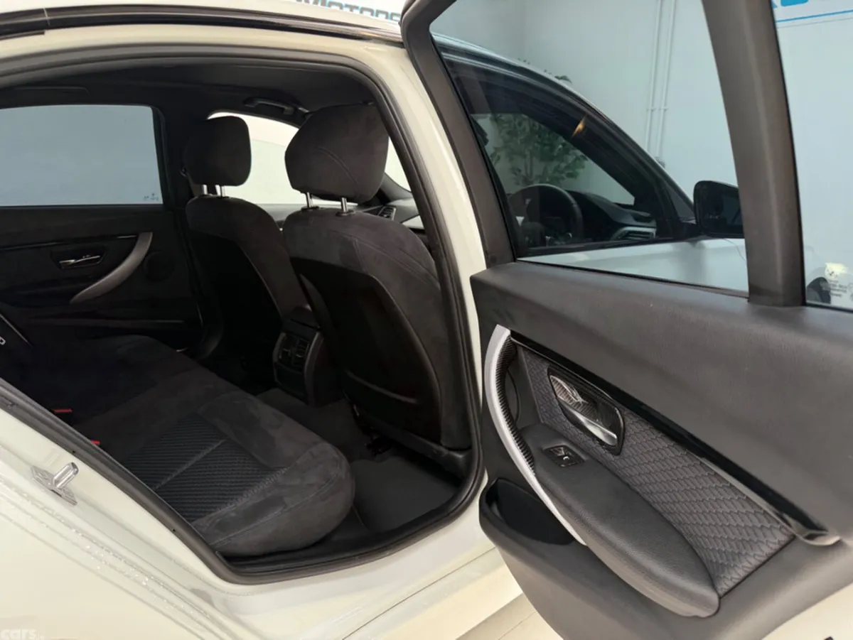 BMW 3-Series Saloon, Diesel, 2017, White