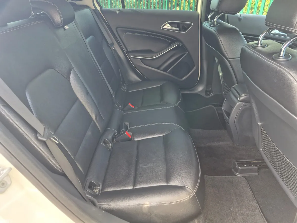 Mercedes-Benz A-Class Hatchback, Diesel, 2016, White