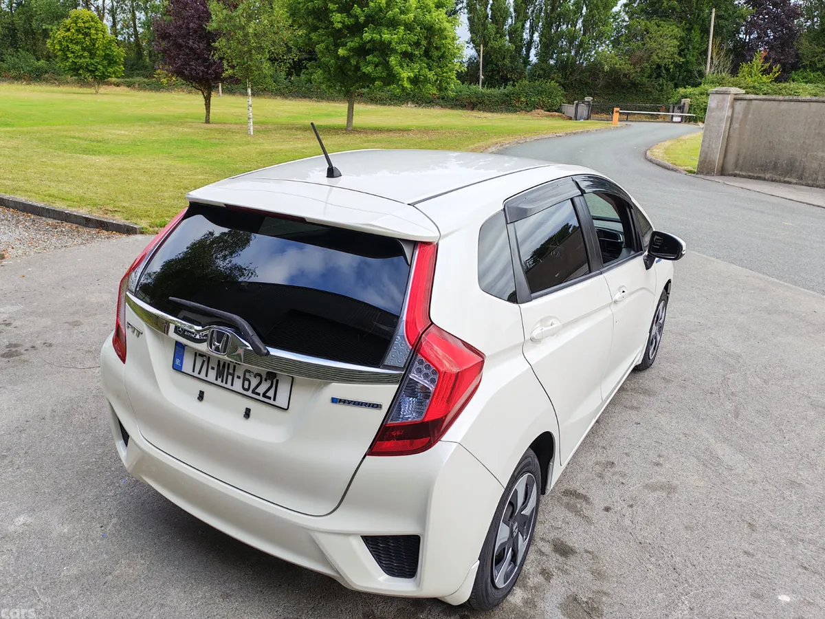 Honda Fit Hatchback, Petrol Hybrid, 2017, White