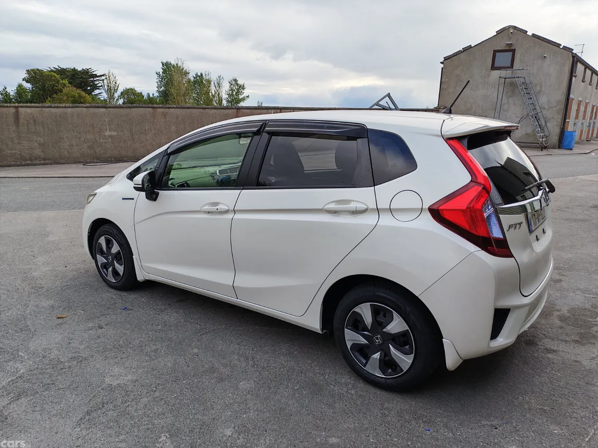 Honda Fit Hatchback, Petrol Hybrid, 2017, White