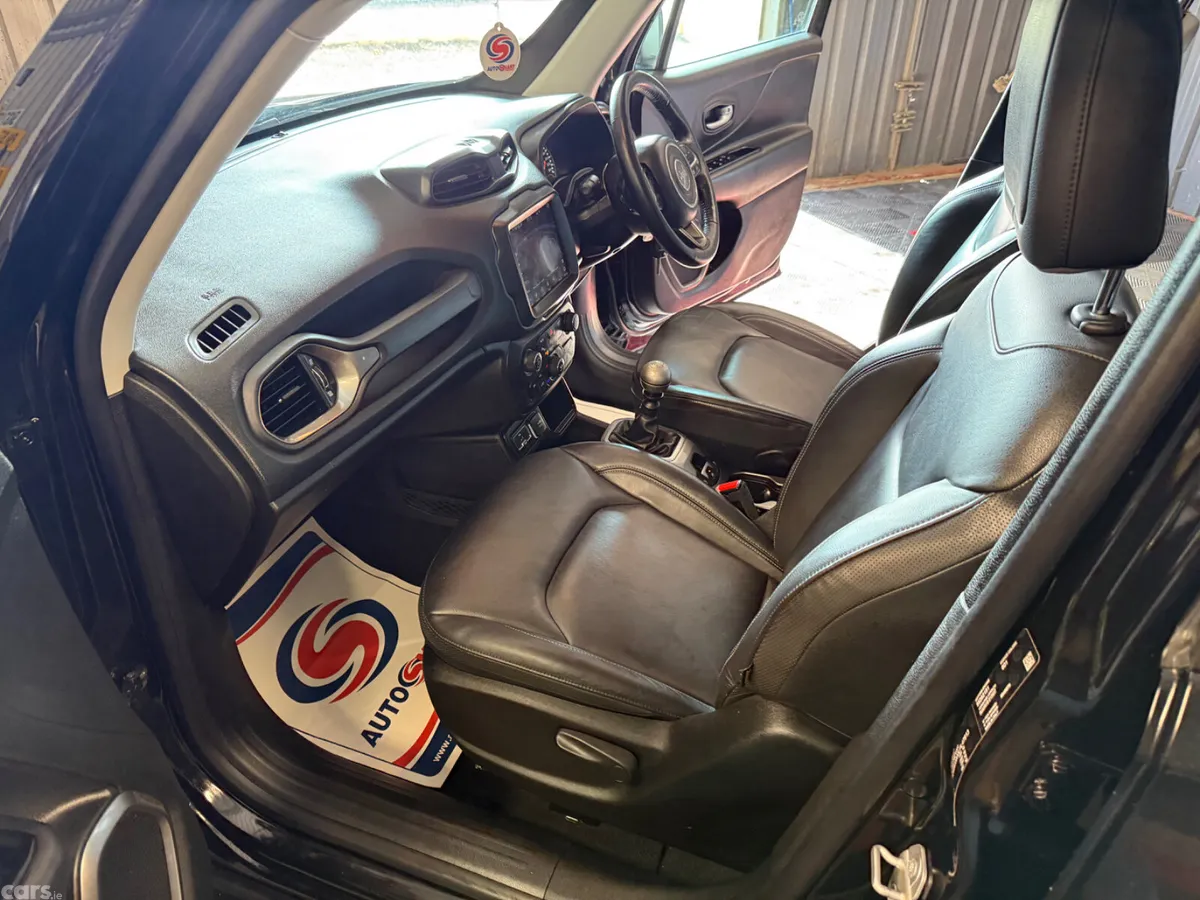 Jeep Renegade SUV, Petrol, 2021, Black