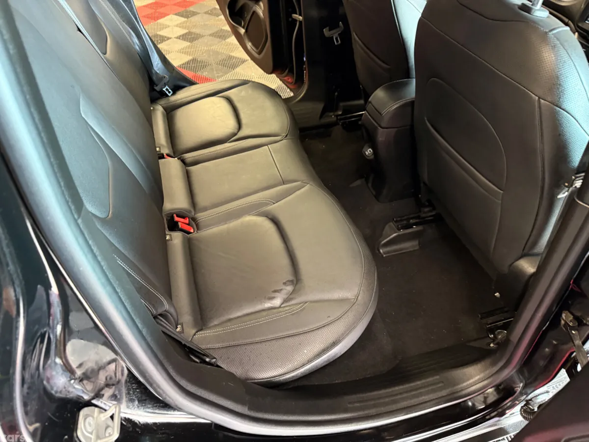 Jeep Renegade SUV, Petrol, 2021, Black