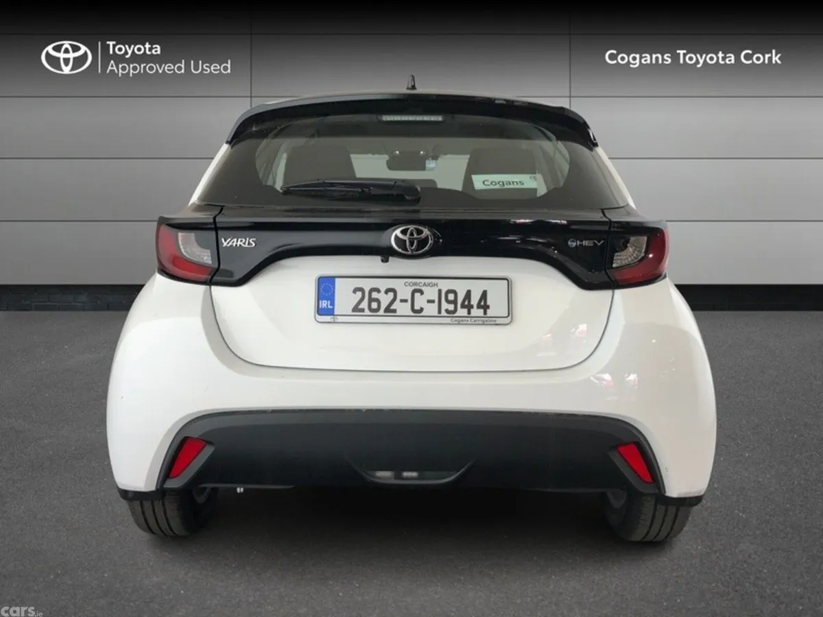 Toyota Yaris Hatchback, Petrol Hybrid, 2026, White