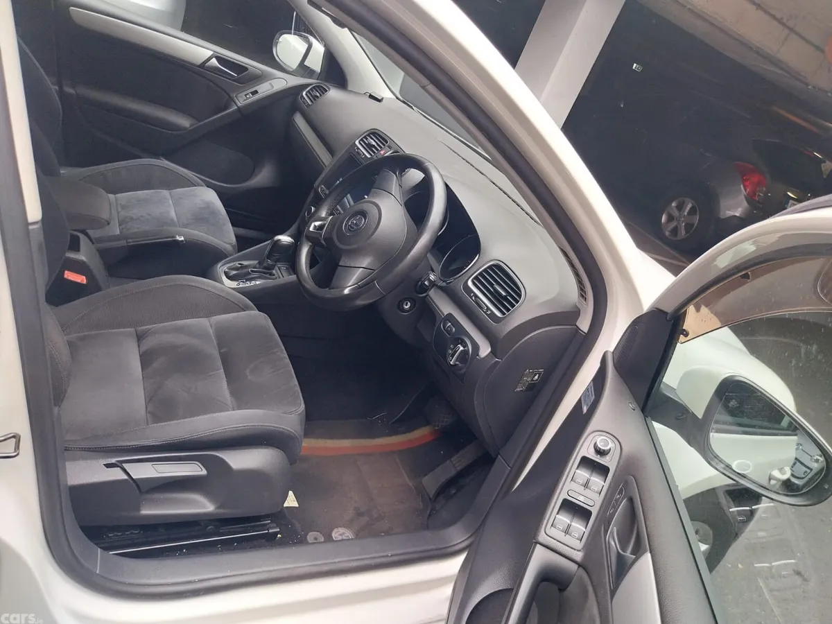 Volkswagen Golf Hatchback, Petrol, 2012, White