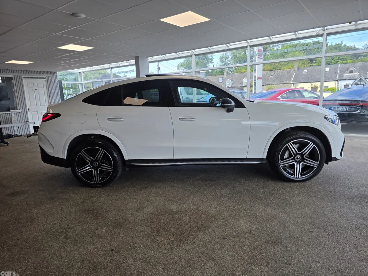 Mercedes-Benz GLC SUV, Diesel Plug-in Hybrid, 2023, White