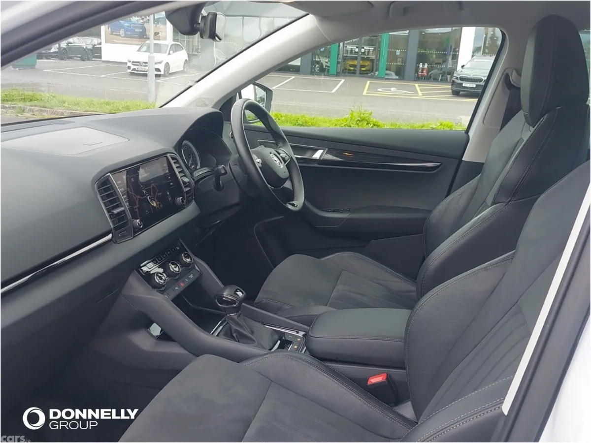 Skoda Karoq Estate, Petrol, 2021, White