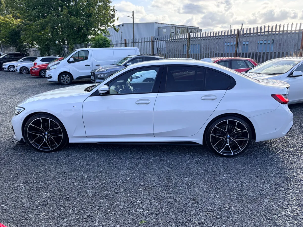 BMW 3-Series Saloon, Diesel, 2019, White