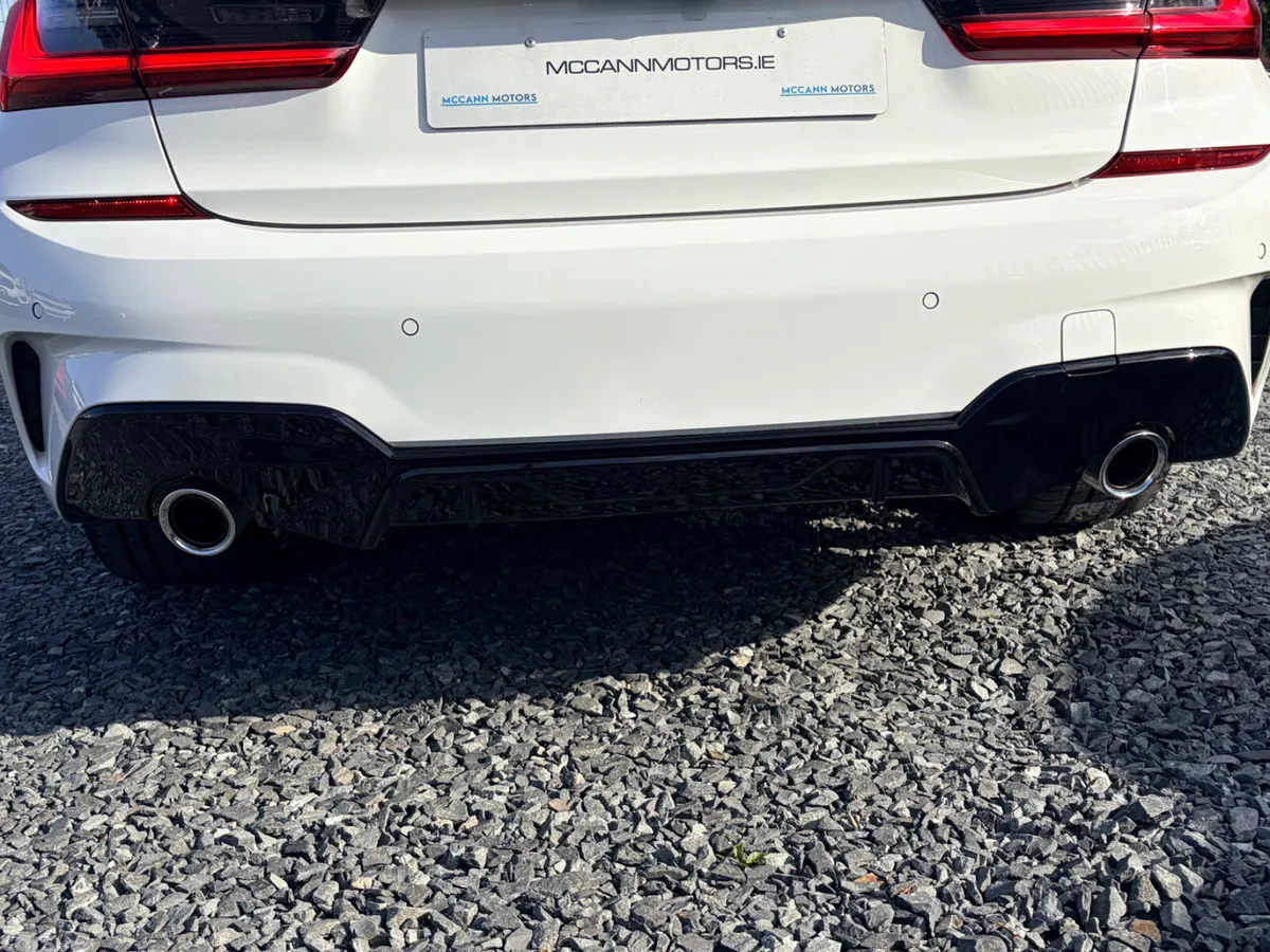 BMW 3-Series Saloon, Diesel, 2019, White