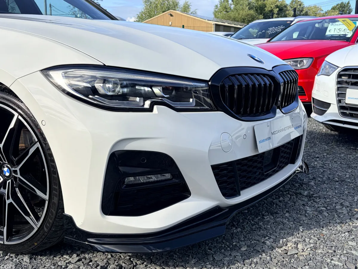 BMW 3-Series Saloon, Diesel, 2019, White
