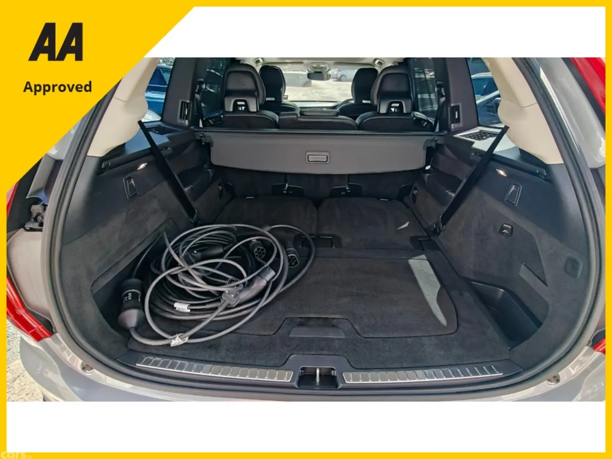 Volvo XC90 SUV, Petrol Plug-in Hybrid, 2024, Grey