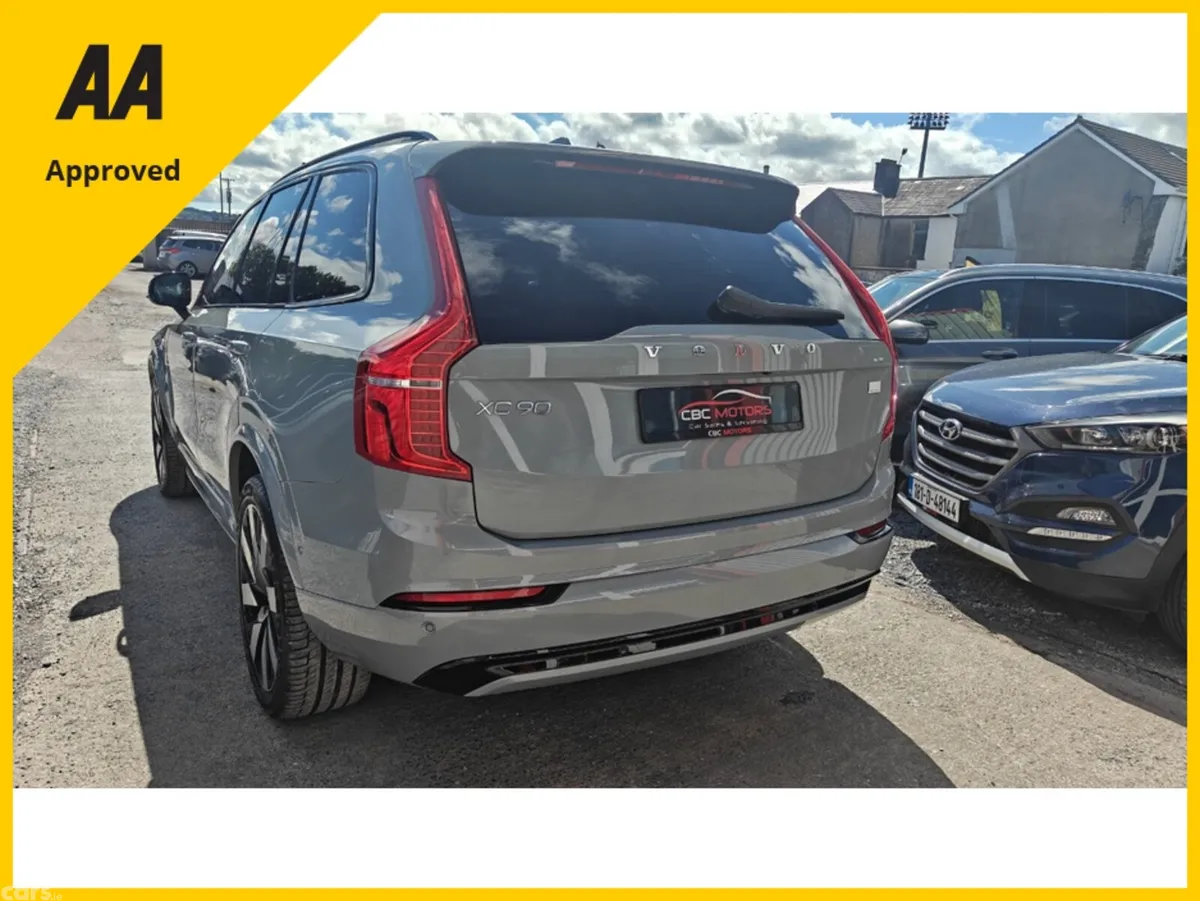 Volvo XC90 SUV, Petrol Plug-in Hybrid, 2024, Grey