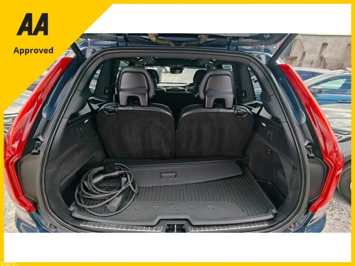 Volvo XC90 MPV, Petrol Plug-in Hybrid, 2022, Blue