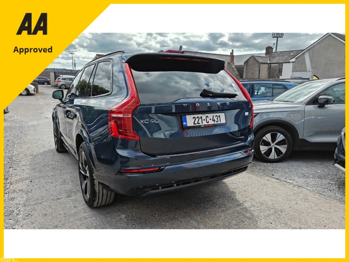Volvo XC90 MPV, Petrol Plug-in Hybrid, 2022, Blue