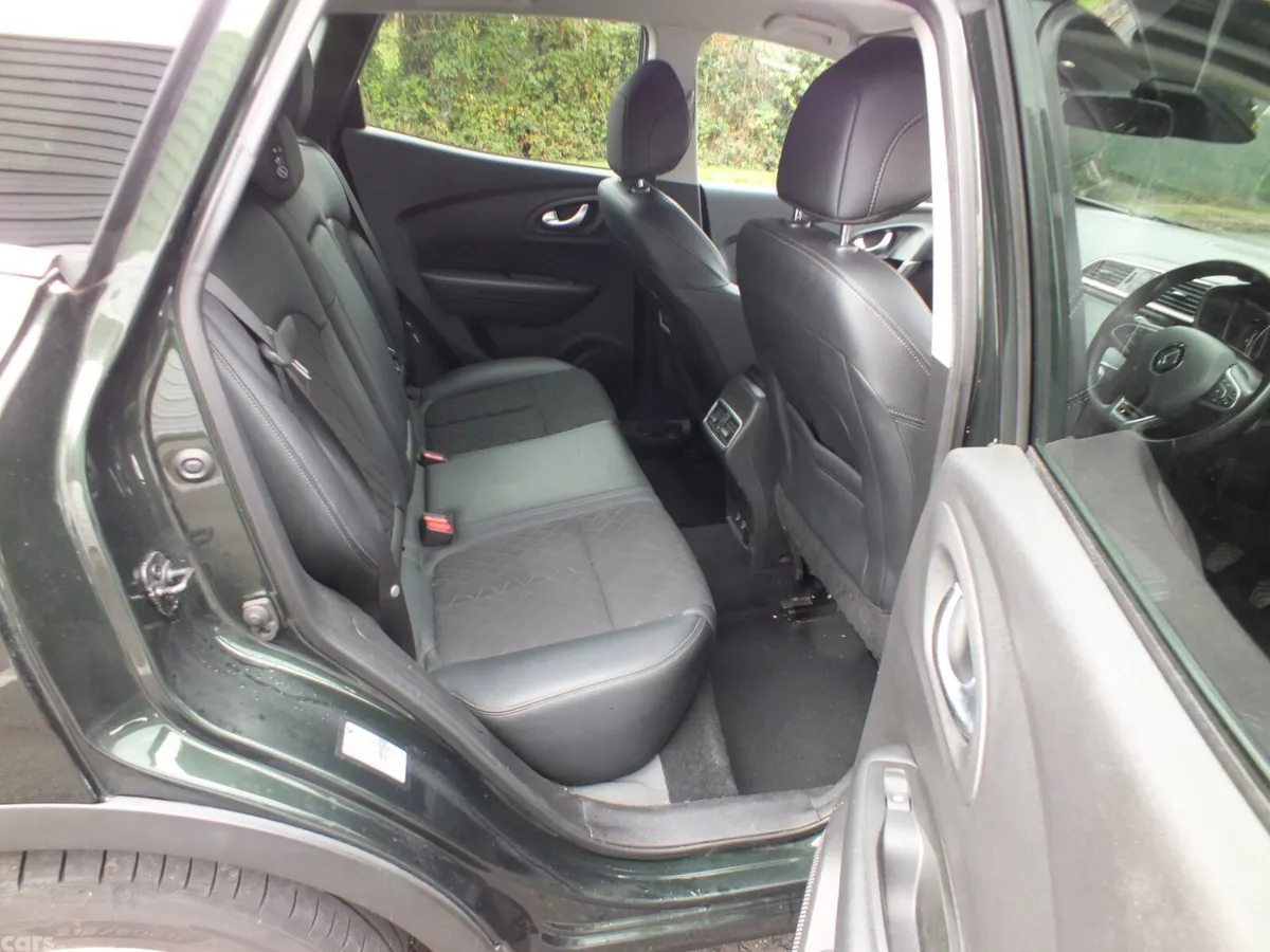 Renault Kadjar SUV, Diesel, 2019, Green