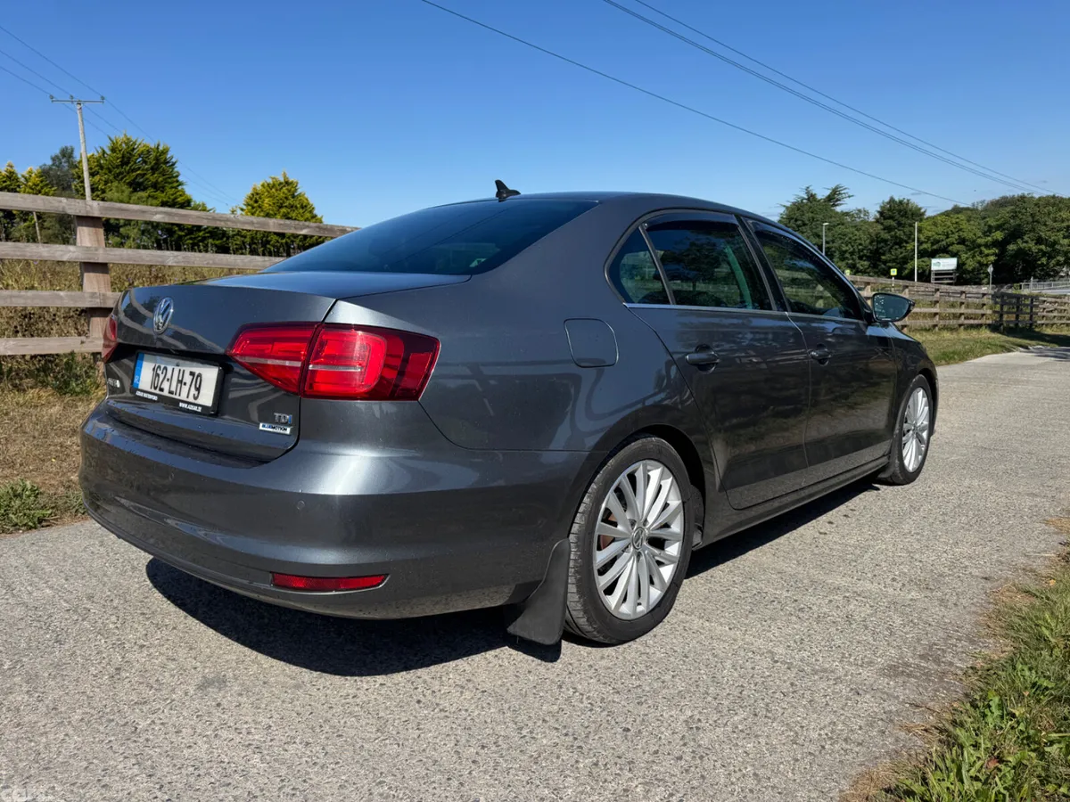 Volkswagen Jetta Saloon, Diesel, 2016, Grey